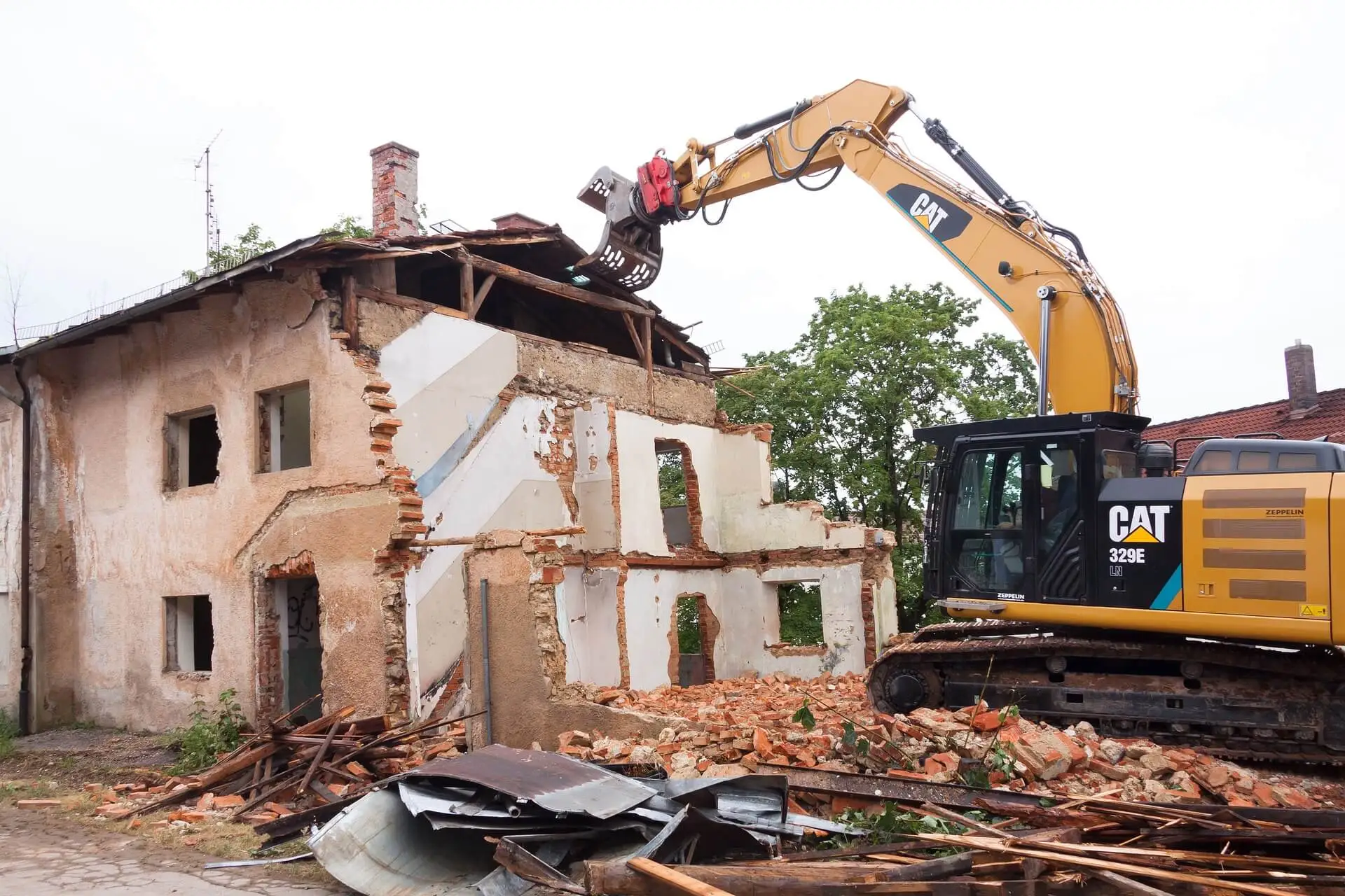 pozwolenie na rozbiórkę domu zmiany w prawie budowlanym w 2023